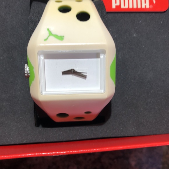 UNISEX PUMA SPORT WATCH - Picture 2 of 13